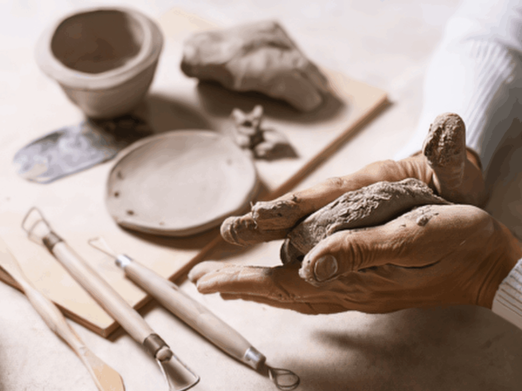 deinen ersten Becher töpfern